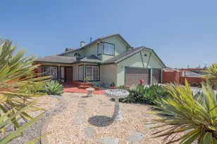 385 Hillcrest Ave, Marina, CA 93933 - Photo 1