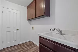 961 Alder St, Hollister, CA 95023 - Photo 34