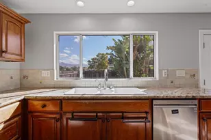 961 Alder St, Hollister, CA 95023 - Photo 24