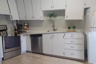 205 Del Valle Cir, El Sobrante, CA 94803 - Photo 14