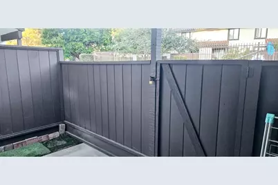 205 Del Valle Cir, El Sobrante, CA 94803 - Photo 20