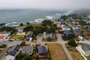 86 Madrone Ave, Moss Beach, CA 94038 - Photo 34