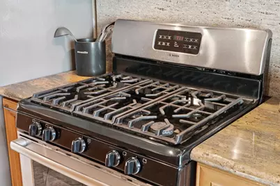 2530 Forbes Ave, Santa Clara, CA 95050 - Photo 8