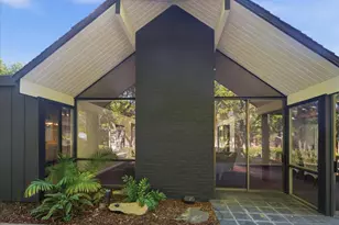1121 Harriet St, Palo Alto, CA 94301 - Photo 1