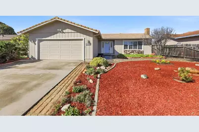 1223 La Canada Way, Salinas, CA 93901 - Photo 2