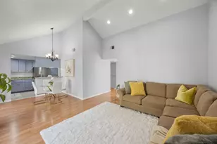 1042 Summermist Ct 107, San Jose, CA 95122 - Photo 4