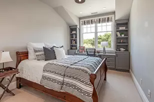 26900 Beatrice Ln, Los Altos Hills, CA 94022 - Photo 28