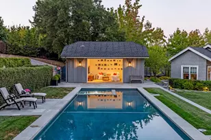 26900 Beatrice Ln, Los Altos Hills, CA 94022 - Photo 30