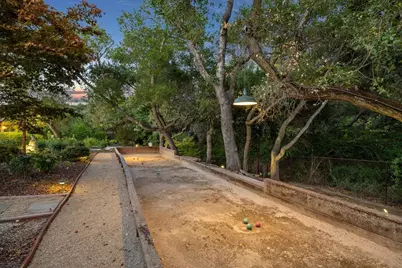 20040 Spaich Ct, Saratoga, CA 95070 - Photo 10