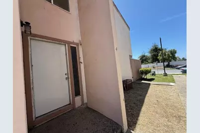 917 Acosta Plz 4, Salinas, CA 93905 - Photo 1
