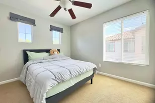 9562 E Park Dr, Elk Grove, CA 95624 - Photo 24