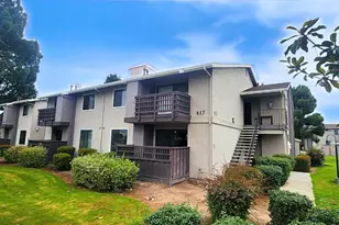 417 Tyler Pl I, Salinas, CA 93906 - Photo 1