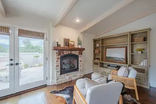 25603 Creekview Cir, Salinas, CA 93908 - Photo 22