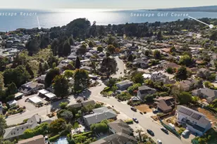 124 Lagunitas Ct, Aptos, CA 95003 - Photo 2