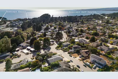 124 Lagunitas Ct, Aptos, CA 95003 - Photo 2