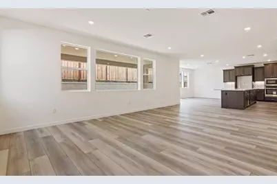 5987 Big Sky Dr, Fairfield, CA 94533 - Photo 6