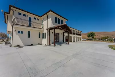 8440 Lovers Ln, Hollister, CA 95023 - Photo 70