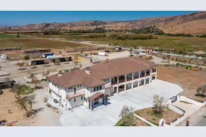 8440 Lovers Ln, Hollister, CA 95023 - Photo 72