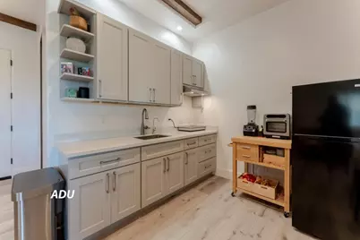 8440 Lovers Ln, Hollister, CA 95023 - Photo 50