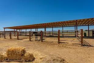 8440 Lovers Ln, Hollister, CA 95023 - Photo 64