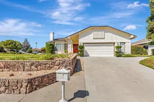 37 Bruces Ct, Hollister, CA 95023 - Photo 1