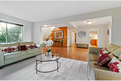 878 Hillcrest Dr, Redwood City, CA 94062 - Photo 16