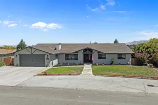 215 Rays Cir, Hollister, CA 95023 - Photo 1