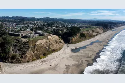 312 Seascape Resort Dr, Aptos, CA 95003 - Photo 20