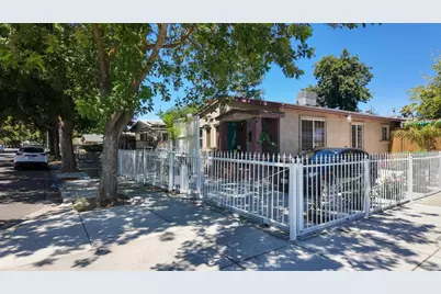 202 California Ave, Modesto, CA 95351 - Photo 1