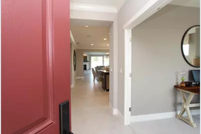 1664 Dolomite Dr, Los Banos, CA 93635 - Photo 2