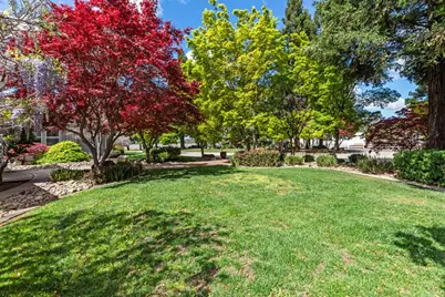 5000 Peach Blossom Ln, Oakdale, CA 95361 - Photo 20