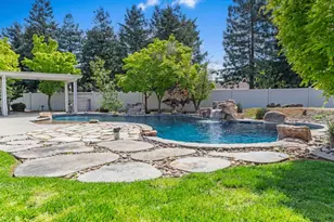 5000 Peach Blossom Ln, Oakdale, CA 95361 - Photo 12