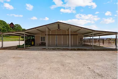 804 Comstock Rd, Hollister, CA 95023 - Photo 14