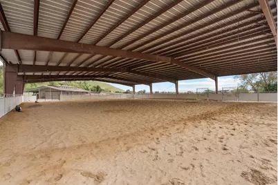 804 Comstock Rd, Hollister, CA 95023 - Photo 10