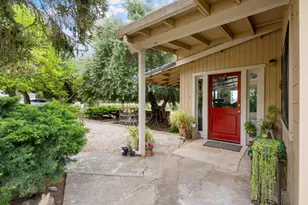 804 Comstock Rd, Hollister, CA 95023 - Photo 44