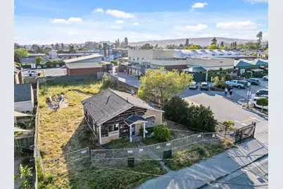 719 Darwin St, Santa Cruz, CA 95062 - Photo 2