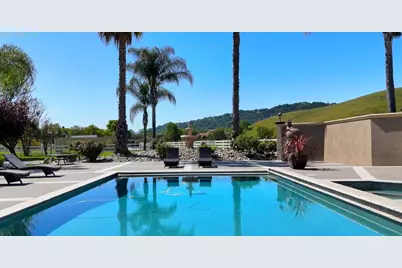 12755 Santa Teresa Blvd, San Martin, CA 95046 - Photo 4