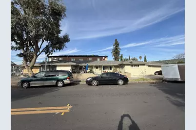 896 S Almaden Ave, San Jose, CA 95110 - Photo 2