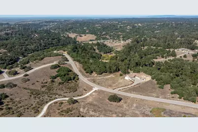 9020 Hidden Canyon Rd, Salinas, CA 93907 - Photo 6