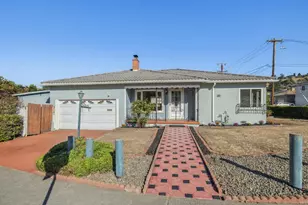 882 Harder Rd, Hayward, CA 94542 - Photo 1
