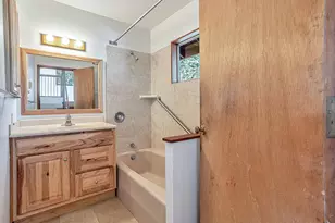 22178 Miller Ridge Rd, Los Gatos, CA 95033 - Photo 18