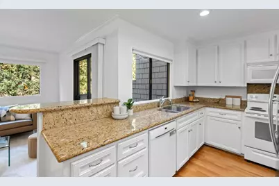 2146 Sand Hill Rd, Menlo Park, CA 94025 - Photo 10