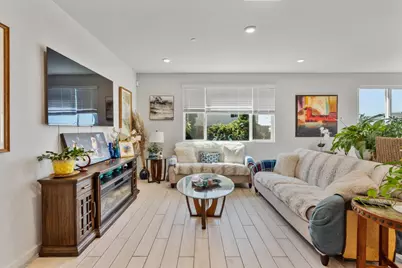 2141 Wildflower Dr, Hollister, CA 95023 - Photo 16