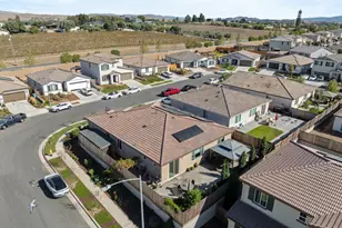 2141 Wildflower Dr, Hollister, CA 95023 - Photo 34