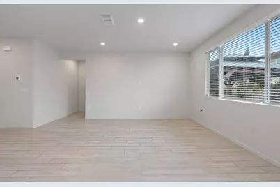 2141 Wildflower Dr, Hollister, CA 95023 - Photo 54