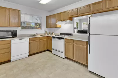 310 Mustang Ct D, King City, CA 93930 - Photo 6