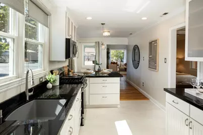 1105 Oak Ave, Redwood City, CA 94061 - Photo 8