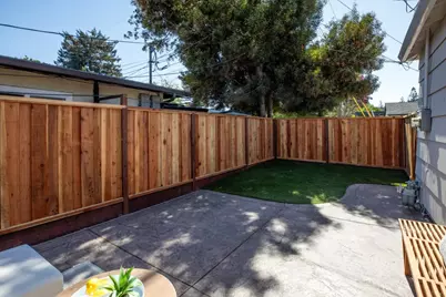 1105 Oak Ave, Redwood City, CA 94061 - Photo 14