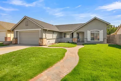 950 Prado Dr, Soledad, CA 93960 - Photo 1