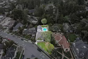 2301 Easton Dr, Burlingame, CA 94010 - Photo 2